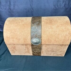 Beautiful Brown/Tan Suede Counter Jewelry Box Container